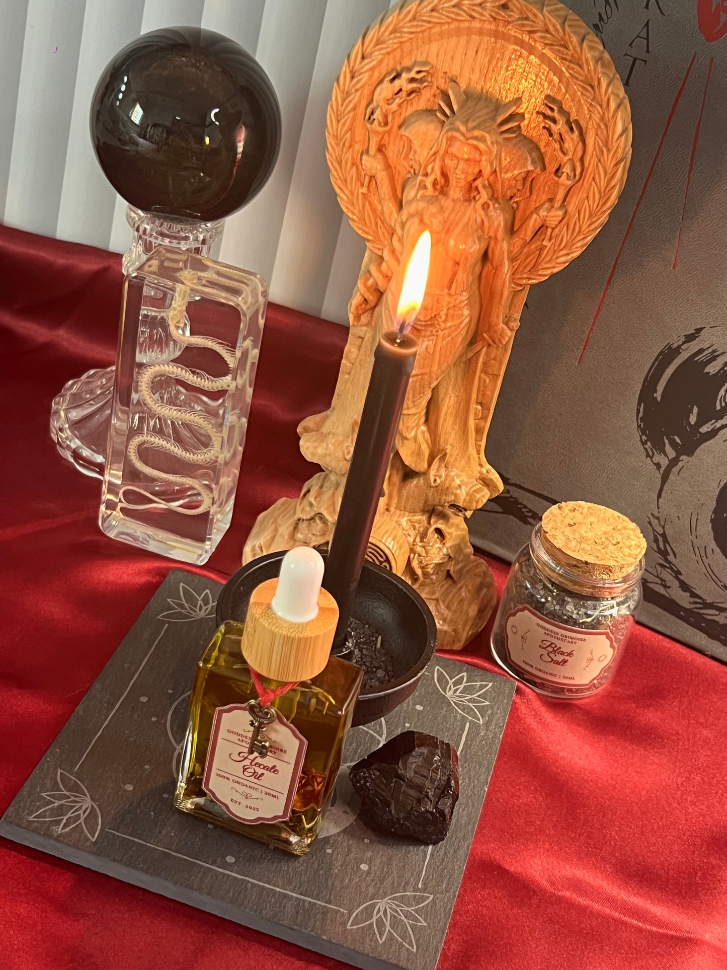 *Made to Order* Hecate Oil - Devotional Spelled Oil