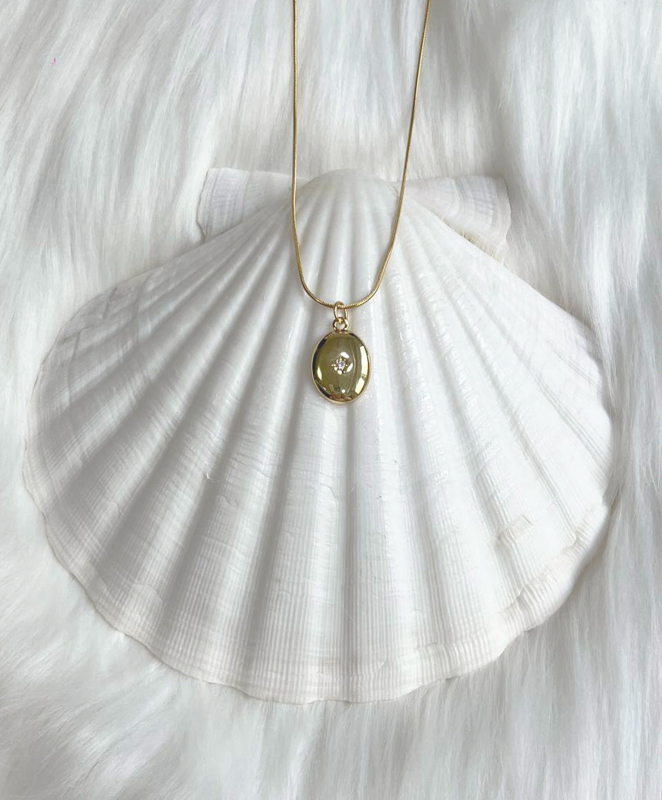 Simple Elegance - 18k Gold Plated Necklace