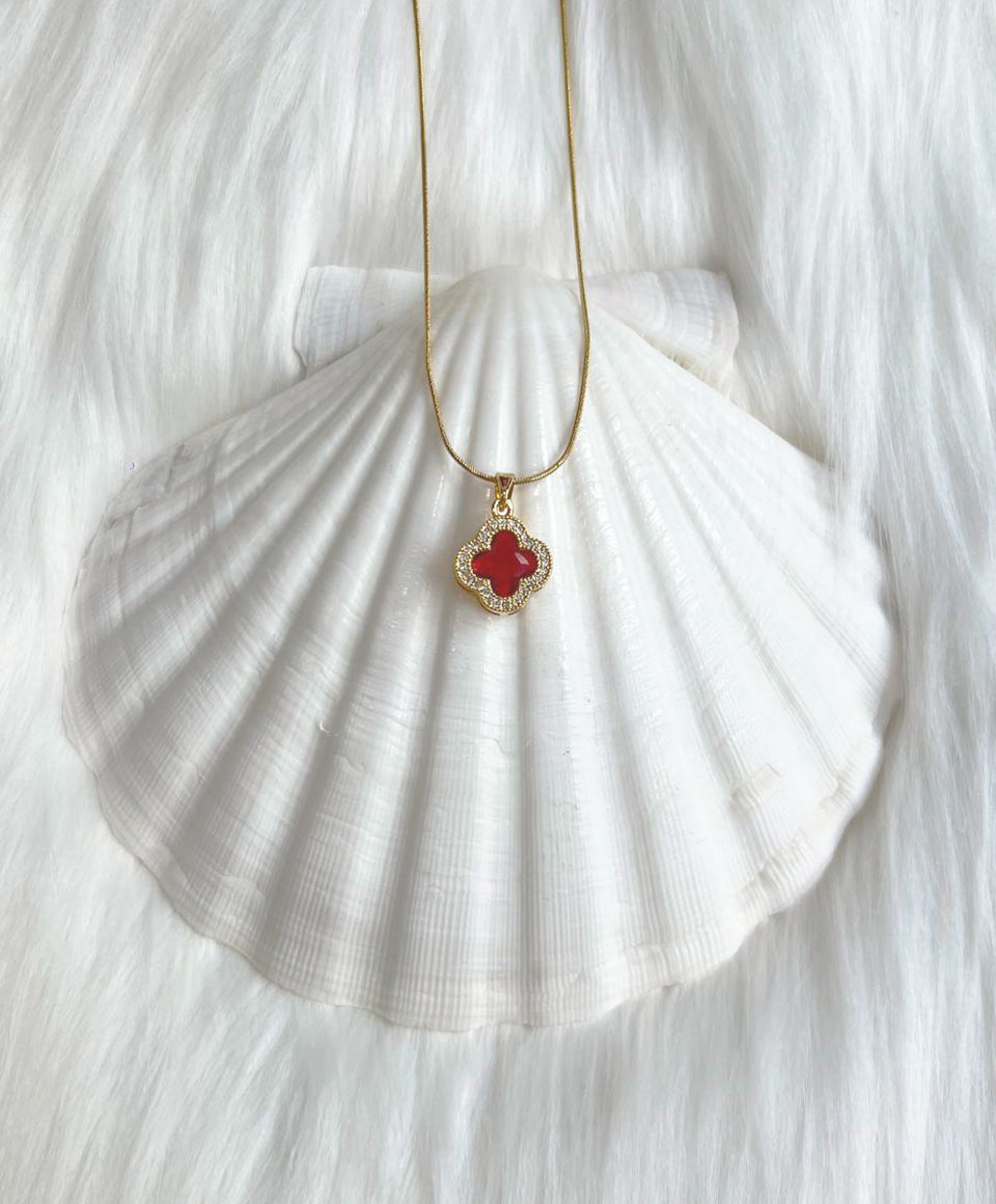 Red Clover - 18k Gold Plated Necklace
