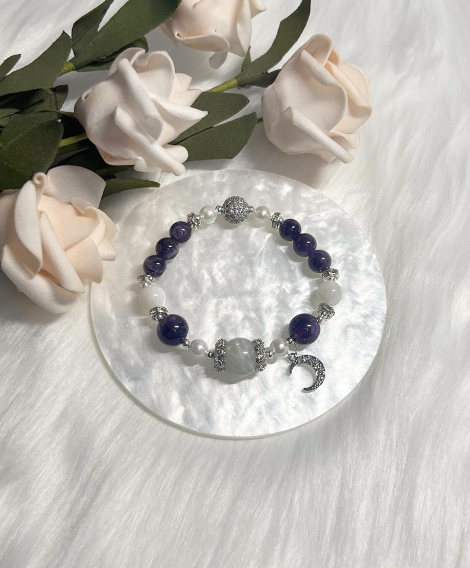 *Instock* Crystal Bracelet - Grey Moonstone, Rainbow Moonstone, Amethyst, Pearl - Silver - Size 15