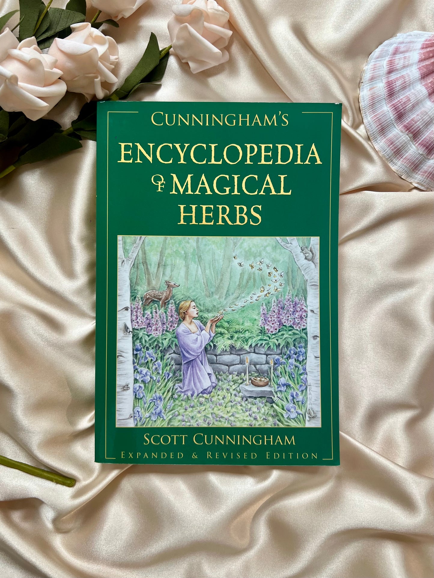 Cunningham’s Encyclopedia Of Magical Herbs by Scott Cunningham